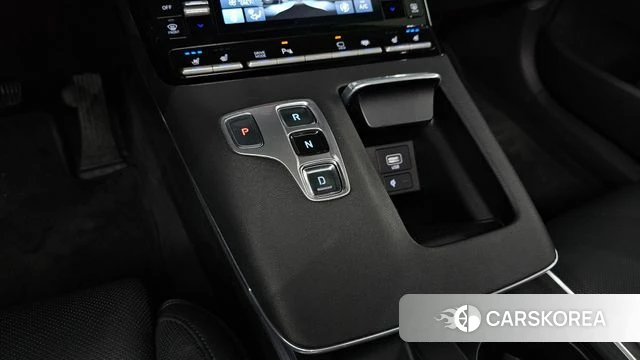 Hyundai The New Grandeur IG Hybrid id 4603586 из Кореи 19