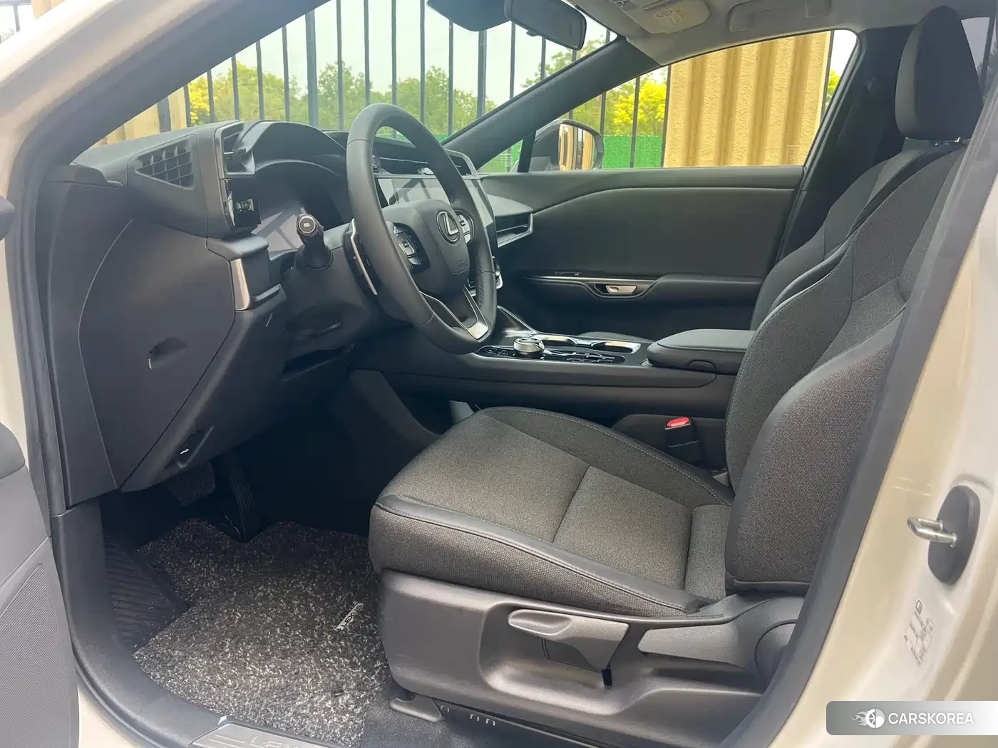 Lexus RZ id 4553981 из Китая 12
