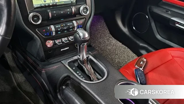 Ford Mustang id 3672737 из Кореи 19