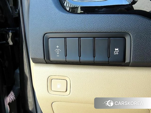 Kia The New Carnival id 4447336 из Кореи 19
