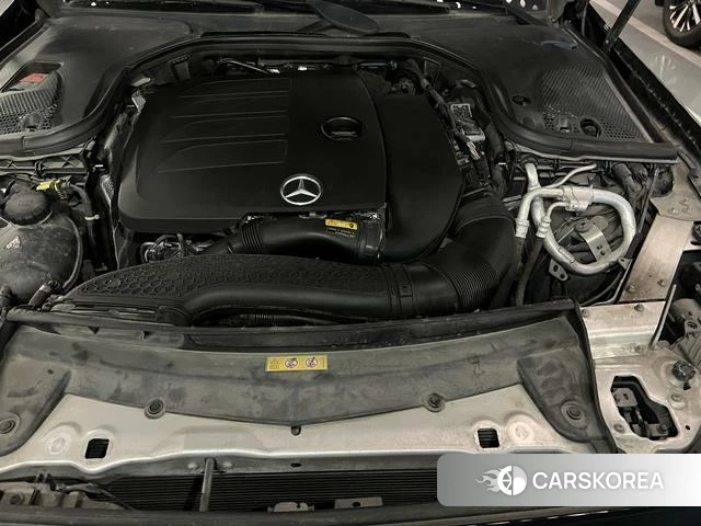Mercedes-Benz E-class id 4368154 из Китая 24