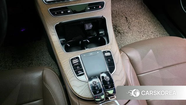 Mercedes-Benz E-Class W213 id 3866105 из Кореи 19