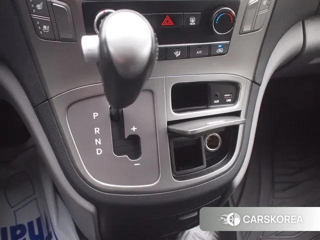 Hyundai The New Grand Starex id 3651349 из Кореи 18