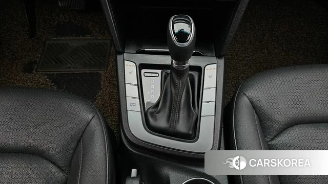 Hyundai Avante AD id 3845792 из Кореи 19