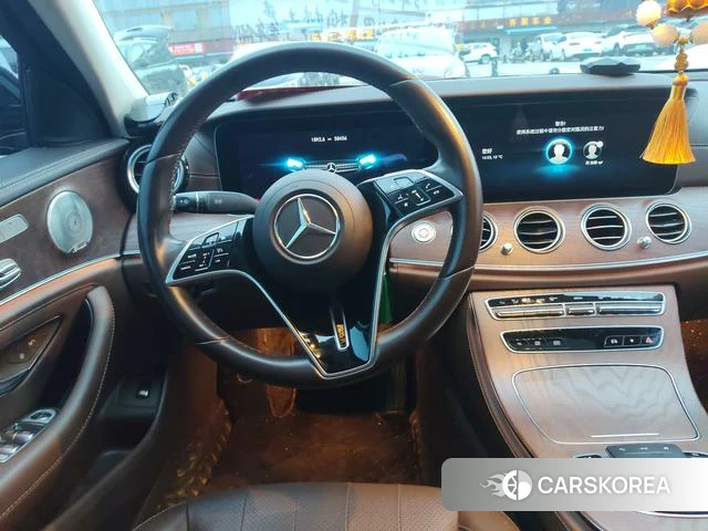Mercedes-Benz E-class id 4307354 из Китая 13