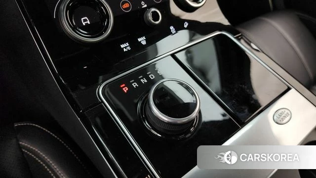 Land Rover Range Rover Velar id 4596502 из Кореи 31