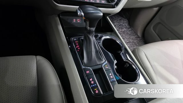 Kia The New Carnival id 4536332 из Кореи 29