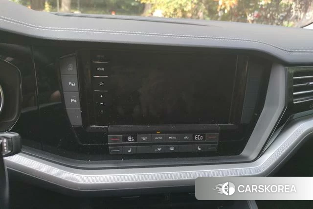 Volkswagen Touareg id 4238453 из Китая 16