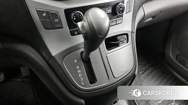 Hyundai The New Grand Starex id 3583293 из Кореи 19