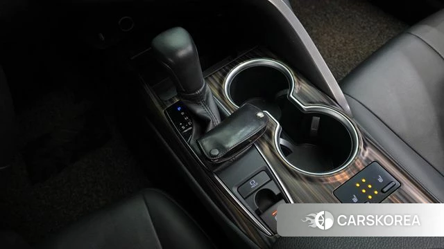 Toyota Camry (XV70) id 4435621 из Кореи 19