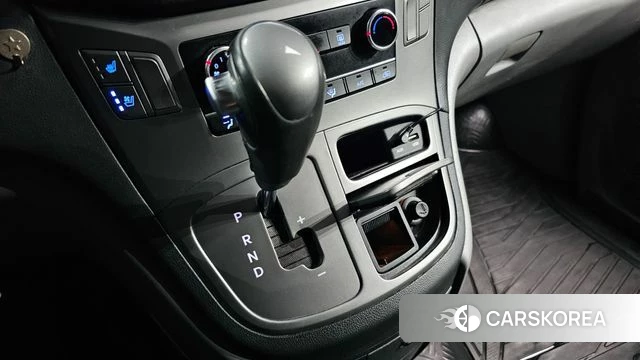 Hyundai The New Grand Starex id 4179767 из Кореи 19