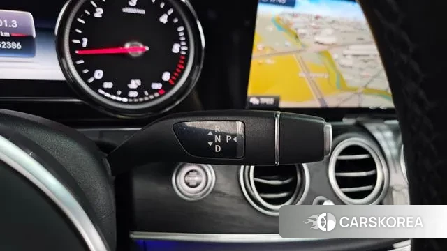 Mercedes-Benz E-Class W213 id 3033919 из Кореи 19