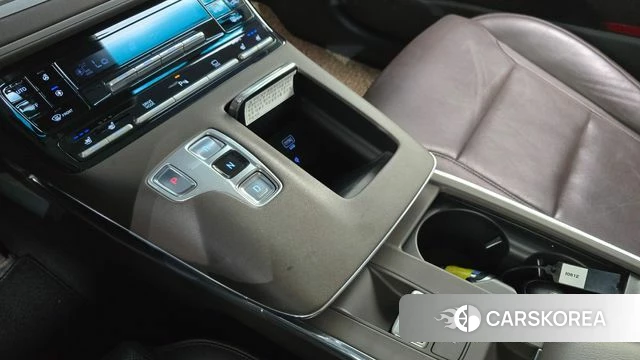 Hyundai The New Grandeur IG Hybrid id 4619977 из Кореи 19