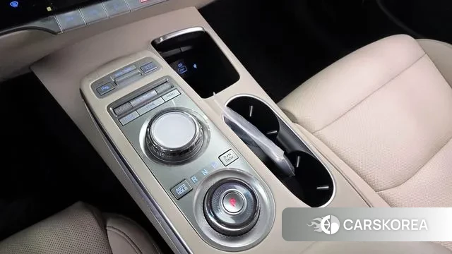 Genesis GV70 id 3597501 из Кореи 19