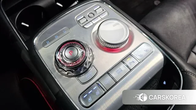 Genesis G90 (RS4) id 3300948 из Кореи 19