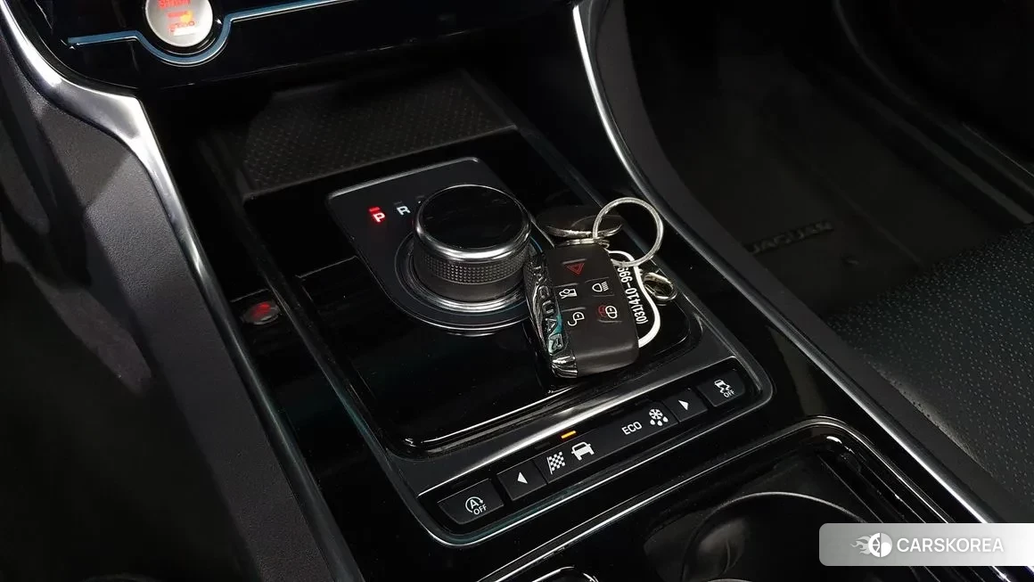 Jaguar XF (X260) id 1627288 из Кореи 19