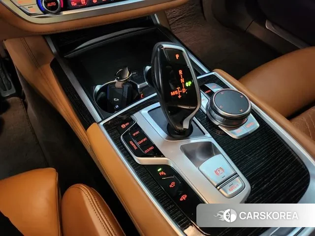 BMW 7 Series (G11) id 3451509 из Кореи 17