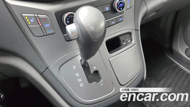 Hyundai The New Grand Starex id 2463105 из Кореи 19