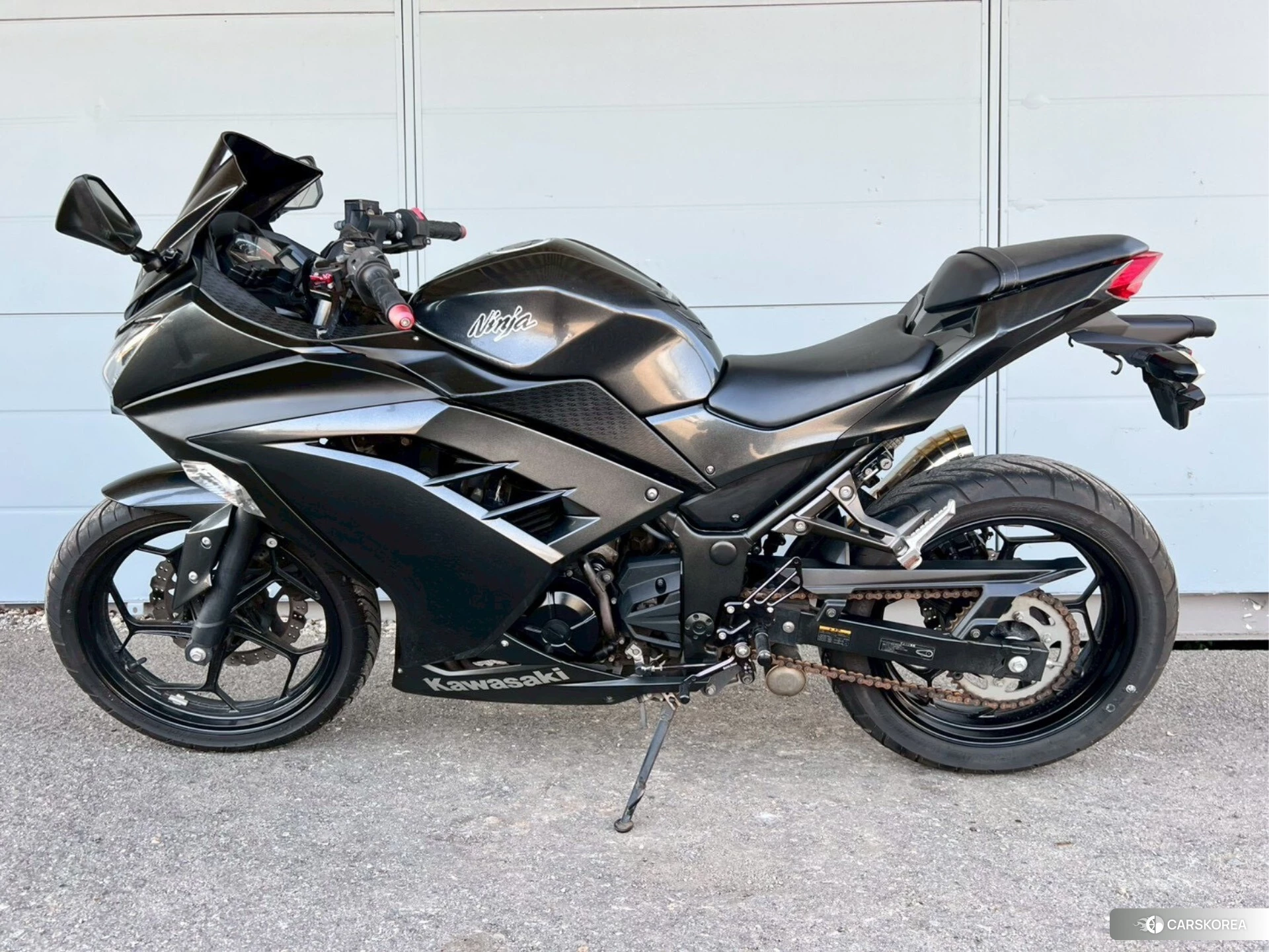 Kawasaki NINJA 250 id 4380023 из Японии 12