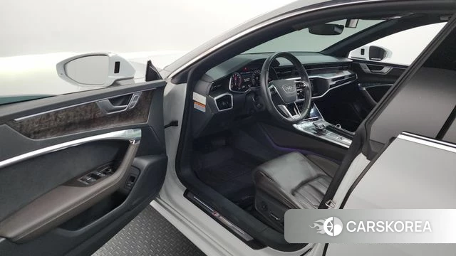 Audi A7 (4K) id 4324995 из Кореи 35