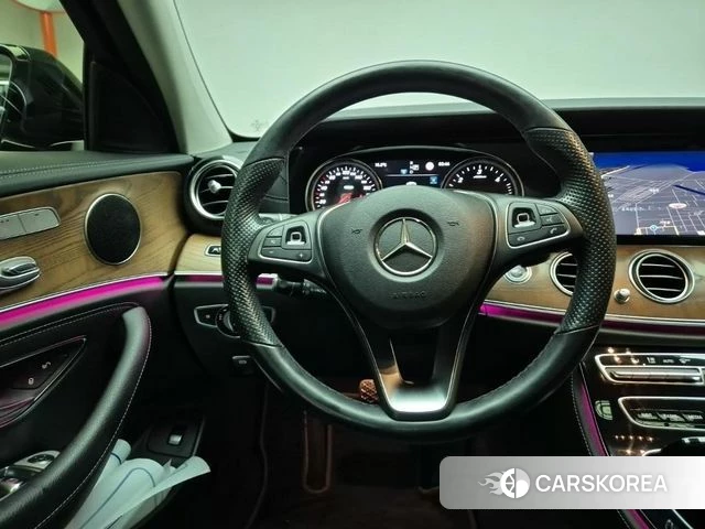 Mercedes-Benz E-Class W213 id 3853774 из Кореи 18