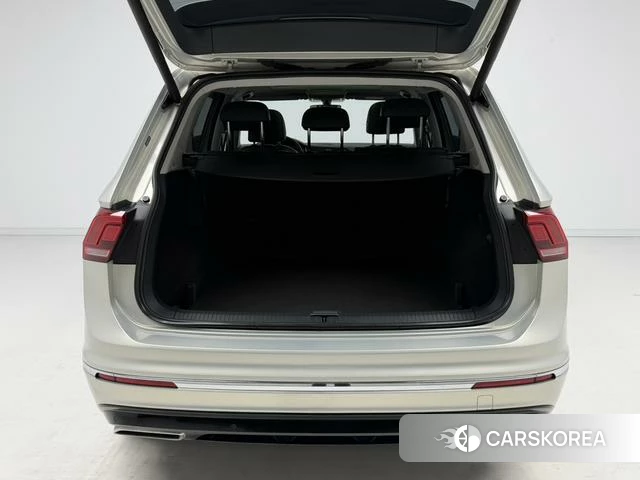 Volkswagen Tiguan L id 4329118 из Китая 16
