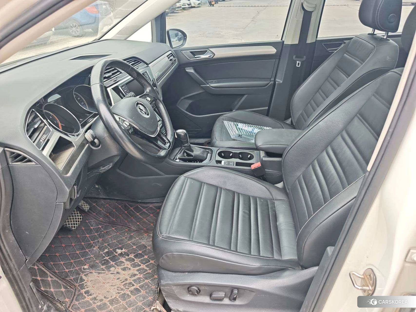 Volkswagen Touran L id 4485268 из Китая 9