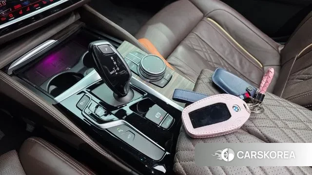 BMW 5 Series (G30) id 3778521 из Кореи 19