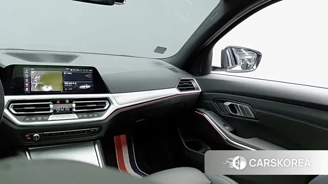 BMW 3 Series (G20) id 3487990 из Кореи 19