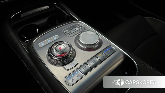 Genesis G90 (RS4) id 3826135 из Кореи 19