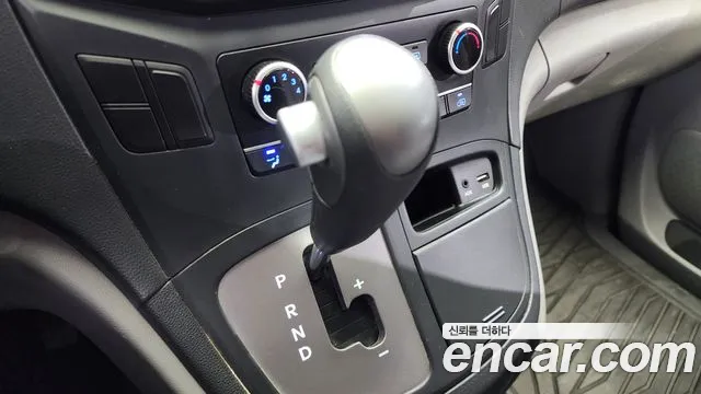 Hyundai The New Grand Starex id 2834897 из Кореи 19