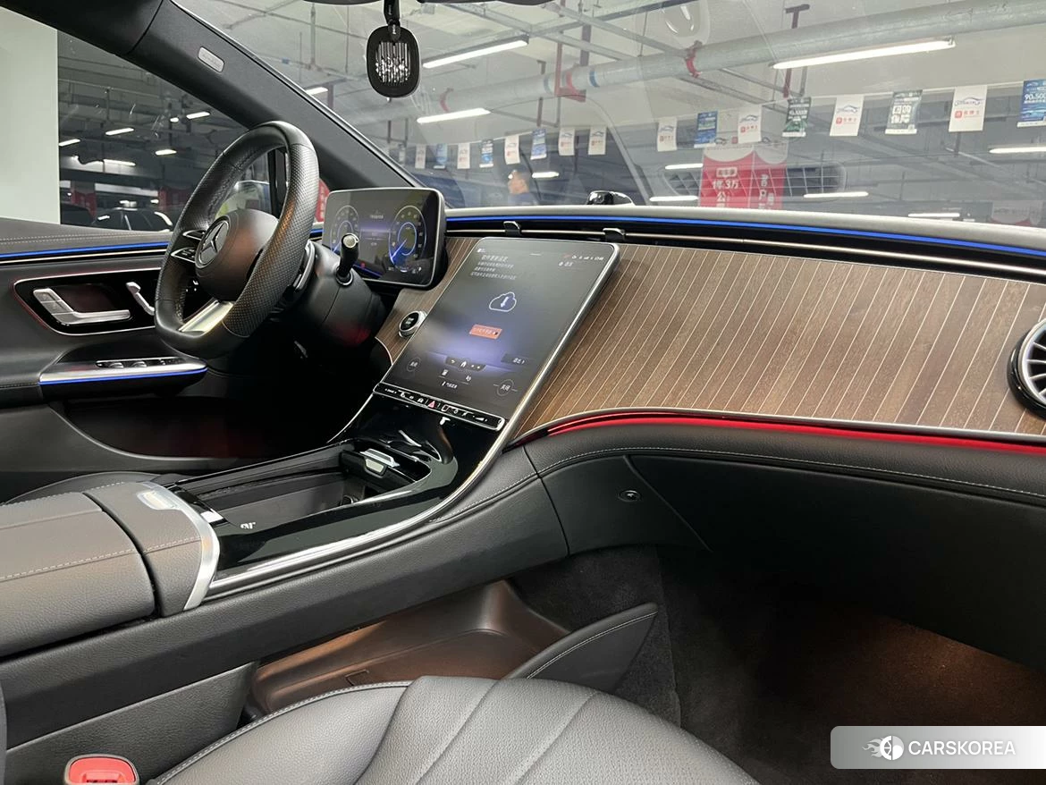 Mercedes-Benz EQE id 4498610 из Китая 23