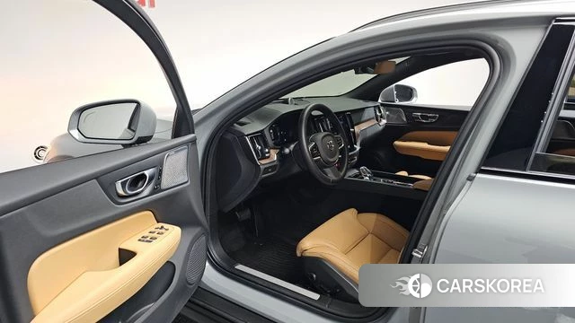 Volvo V60 Cross-Country 2nd Generation id 4381400 из Кореи 36