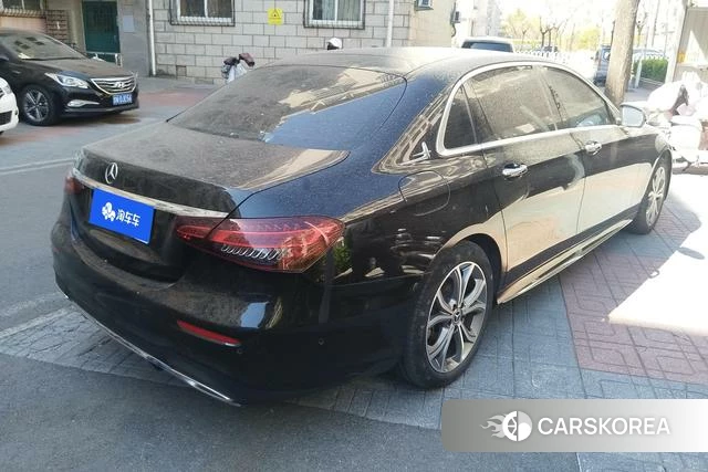 Mercedes-Benz E-class id 4256237 из Китая 16