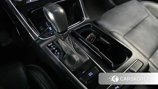 Hyundai Grandeur IG id 3905858 из Кореи 19