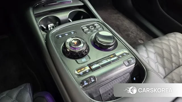 Genesis G90 (RS4) id 3619835 из Кореи 19