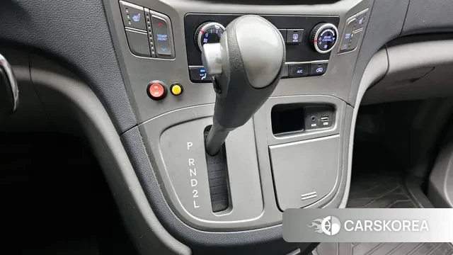 Hyundai The New Grand Starex id 3055731 из Кореи 17