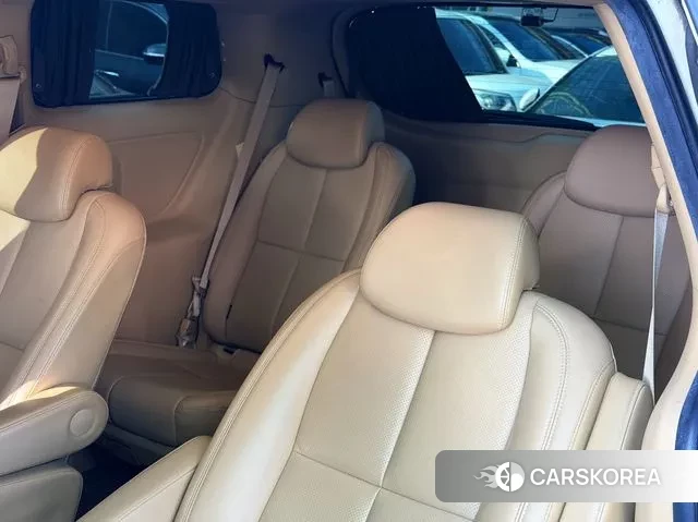 Kia The New Carnival id 3429200 из Кореи 17