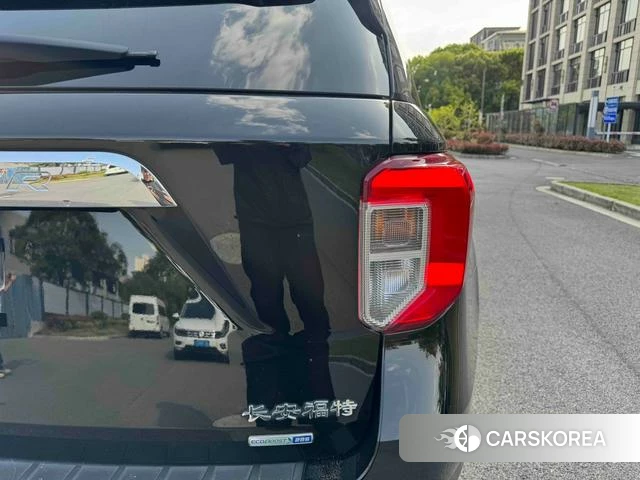 Ford Explorer id 4240590 из Китая 17
