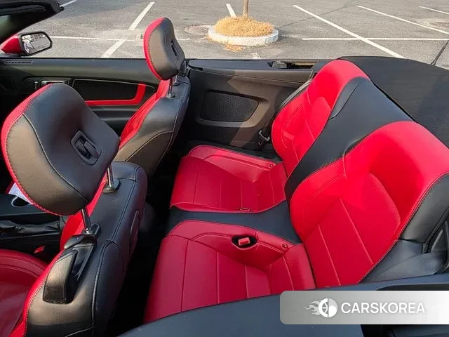 Ford Mustang id 3661698 из Кореи 14