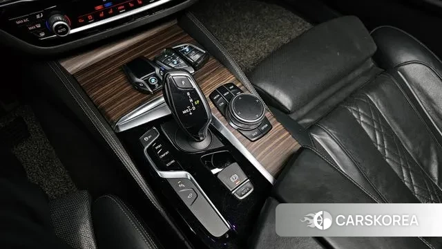 BMW 5 Series (G30) id 3773319 из Кореи 19