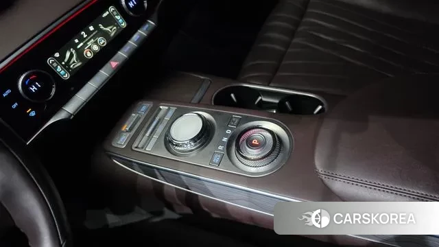 Genesis GV70 id 3752827 из Кореи 19