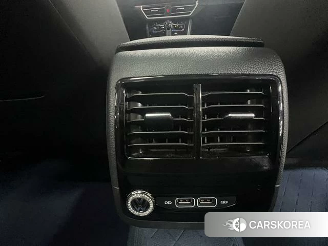 Volkswagen Sagitar id 4255997 из Китая 21
