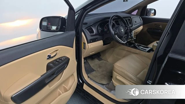 Kia The New Carnival id 4530187 из Кореи 29