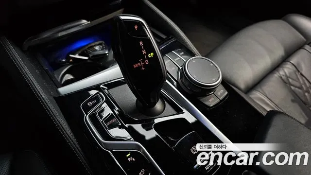 BMW 5 Series (G30) id 2789909 из Кореи 19