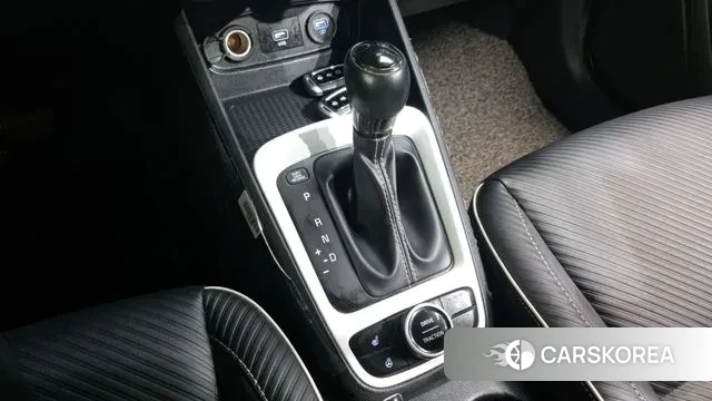 Hyundai Venue id 3484585 из Кореи 19