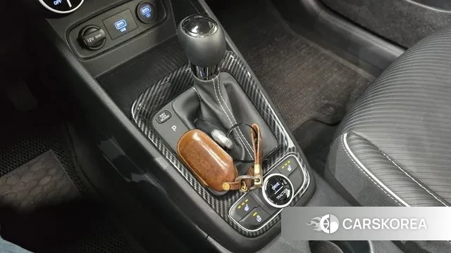 Hyundai Venue id 3000090 из Кореи 19