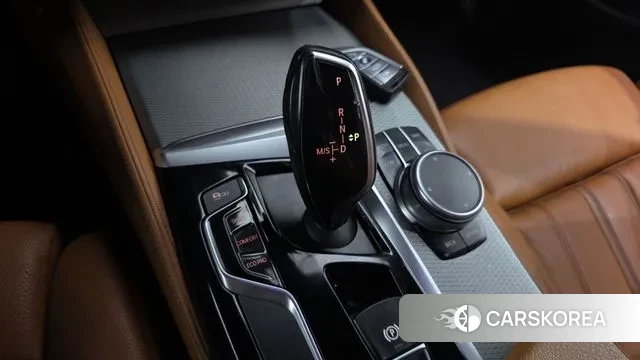 BMW 5 Series (G30) id 3470074 из Кореи 19