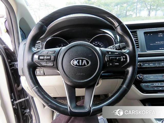 Kia The New Carnival id 3861387 из Кореи 19