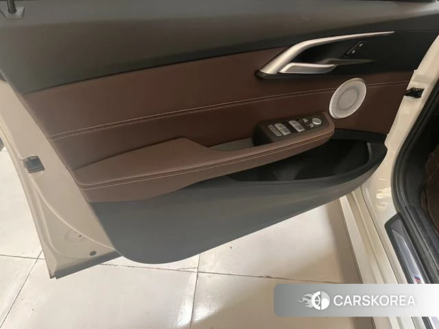 BMW 1 series id 4298065 из Китая 14